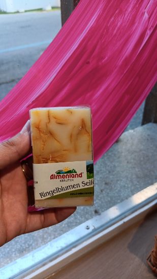 Bild von Ringelblumenseife